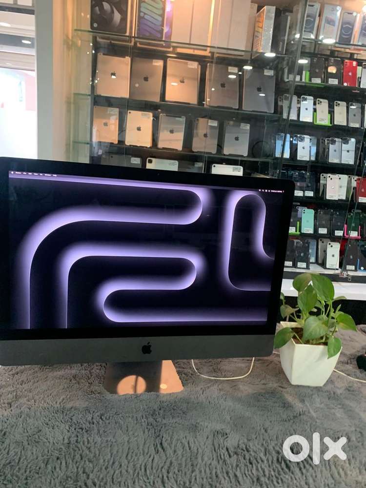 Apple iMac Pro / 27inch / 64GB RAM / 1TB SSD / 8GB Graphics / Warranty