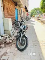 Single hand used new tyre good condition