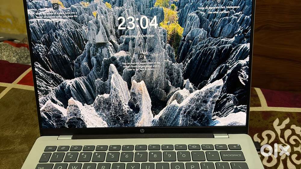 HP OMNIBOOK 5 AI OLED