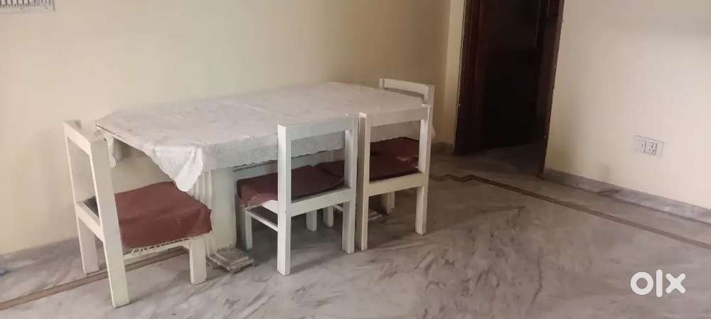 I need a flat mat ( male/ female ) only bachelors