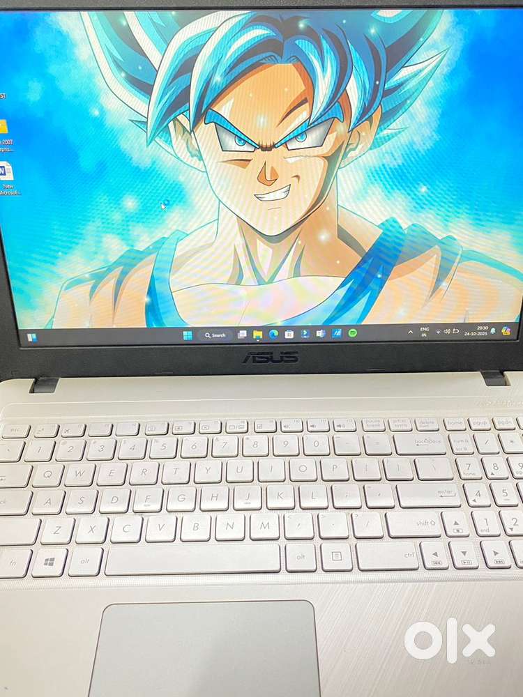 ASUS Laptop Window 11