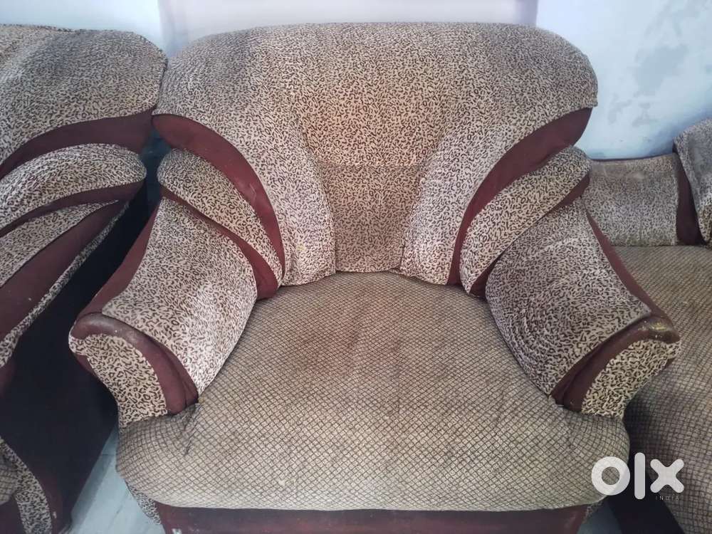 5 Seater Delux Sofa Set