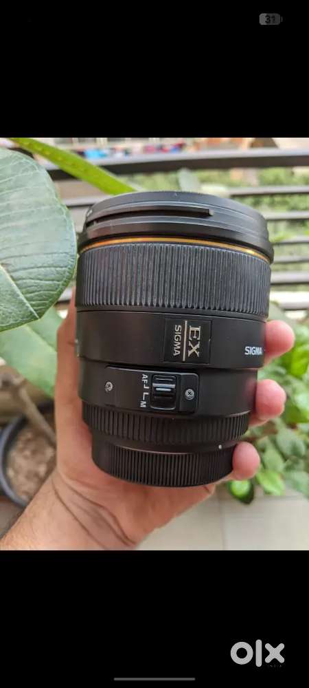 Sigma 85mm 1.4 Lens for Canon DSLR