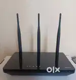 High speed D- Link router with 3 antenna