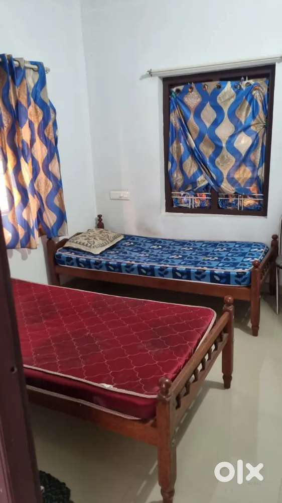 1bh in 2bhk apartment for rent in walkable distance  to airport