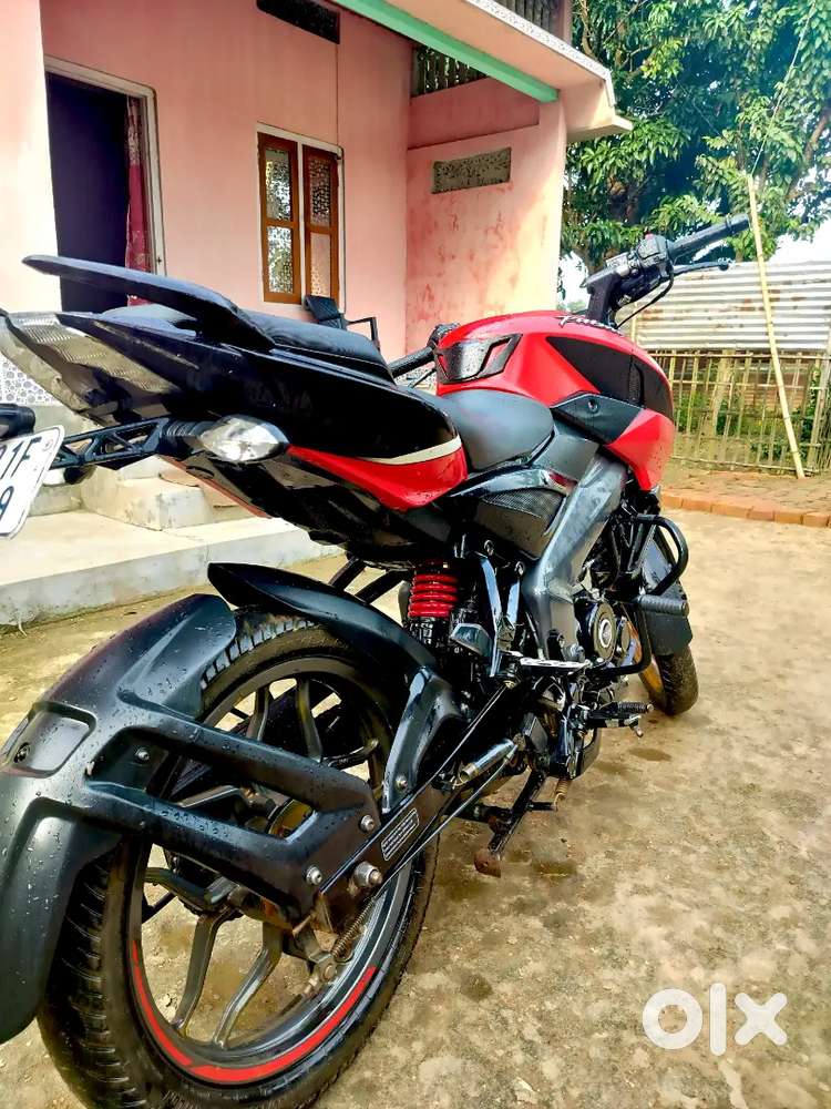 Age 2.8 years only. All in superb condition. Single handed bike.