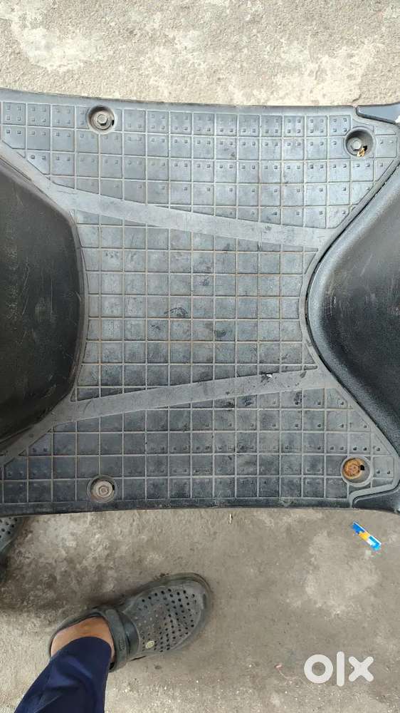 Access 125 Gray Colour complete Gadi