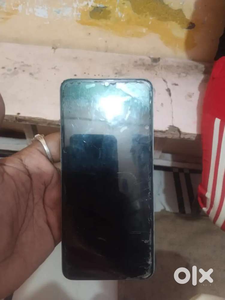 Good condition RAM 8 GB INTERNAL 256