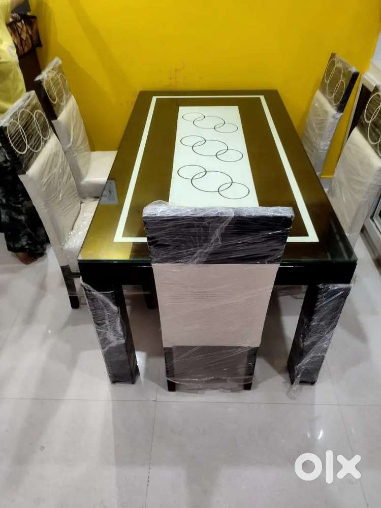 6 CHAIRS DINING TABLE AVAILABLE IN STARF FURNITURE