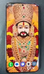 Samsung galaxy s22 5G hai jisko lena hai voahi mesej kre charger