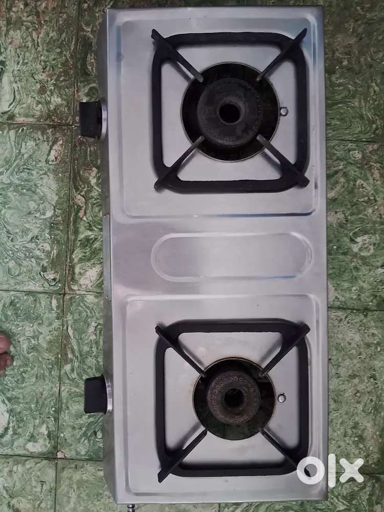 Sell urgently Surya GAS stove well maintained