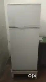 KELVINATOR double-doorv Fridge in mint condition.