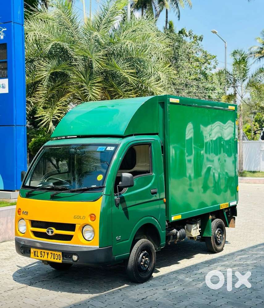 2023 MFG TATA ACE GOLD CX PETROL COVERED BODY