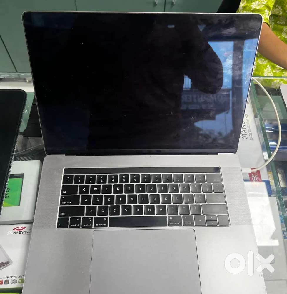 Apple Macbook Pro