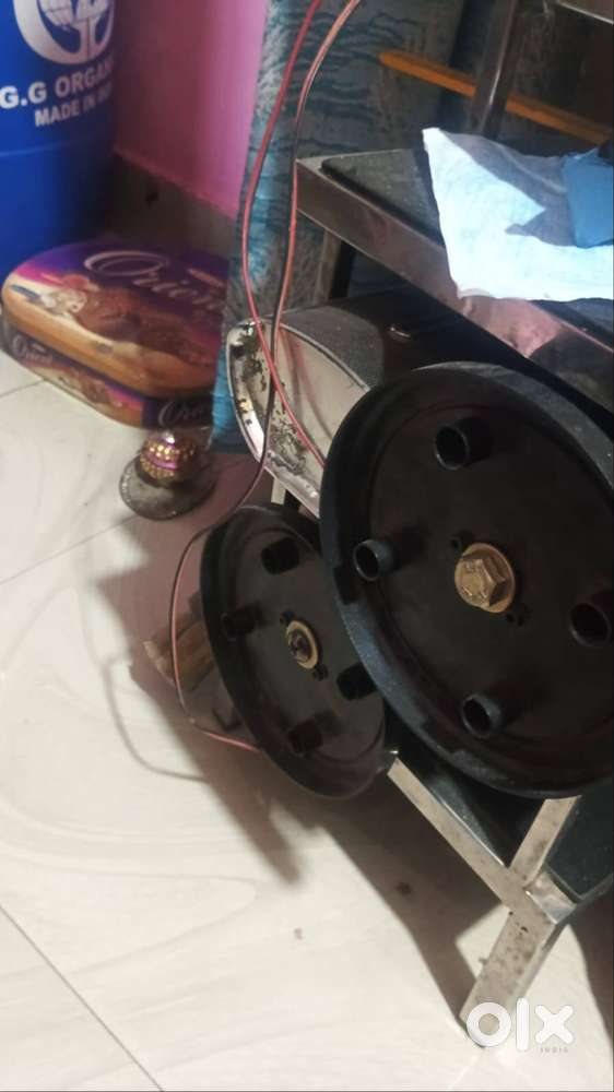 Bluetooth speaker with big size getting 50 persent offf