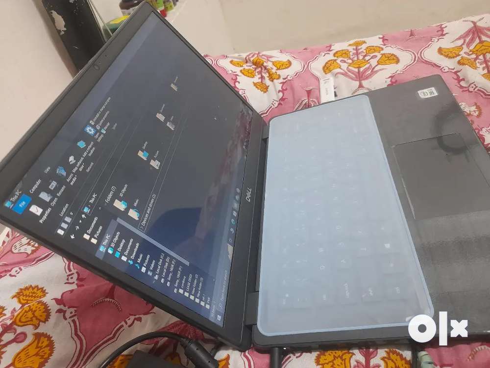 Dell laptop very good condition , no change parts , totally new