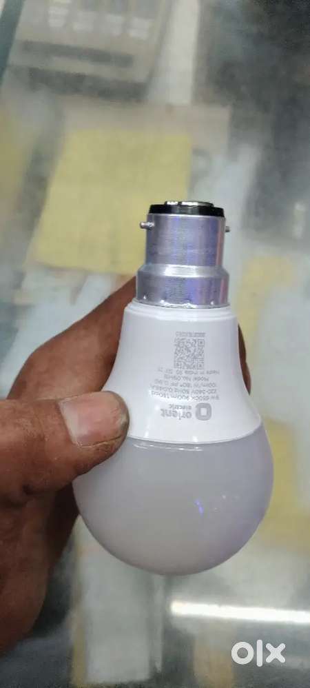 LED bulb 9w orient
