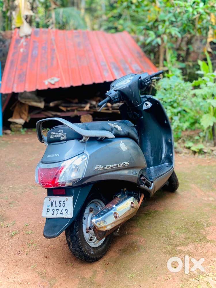 2016 ACCESS SINGLE OWNER LOW KILOMETRE