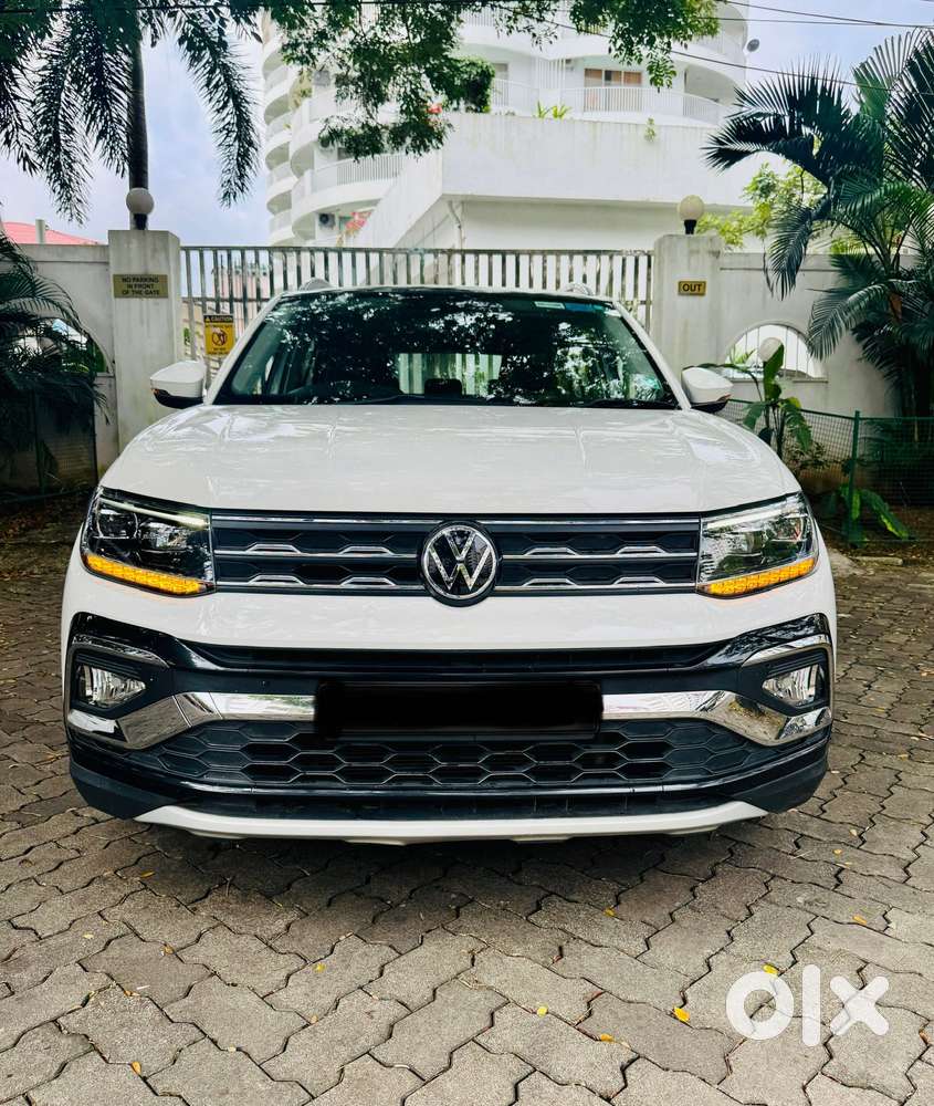 Volkswagen Taigun 1.0 TSI Topline AT, 2022, Petrol