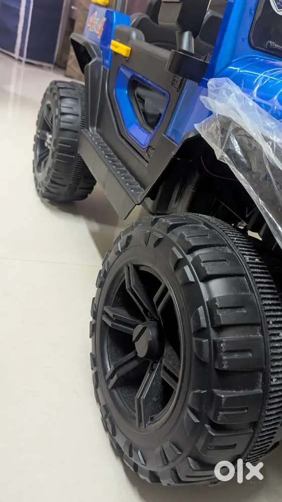 Kids remote control with manual car ( upto 80kg)