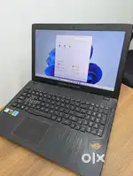 **Core i7 Processor**Asus ROG Gaming Laptop