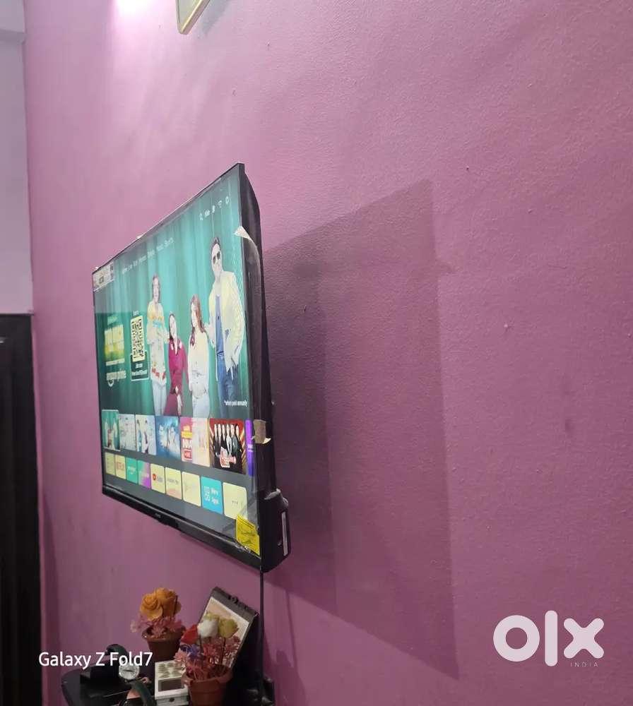 mi 5a 32 inch smart tv for sale..good condition..scrarchless tv