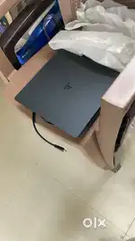 Ps4 slim 11 versionin good condition
