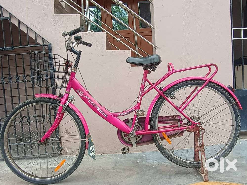 Sparingly used ladies cycle for sale