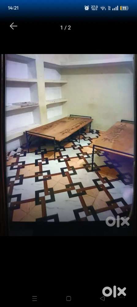 Room available for girls rent for single