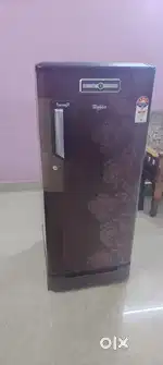 Whirlpool single door fridge 190L