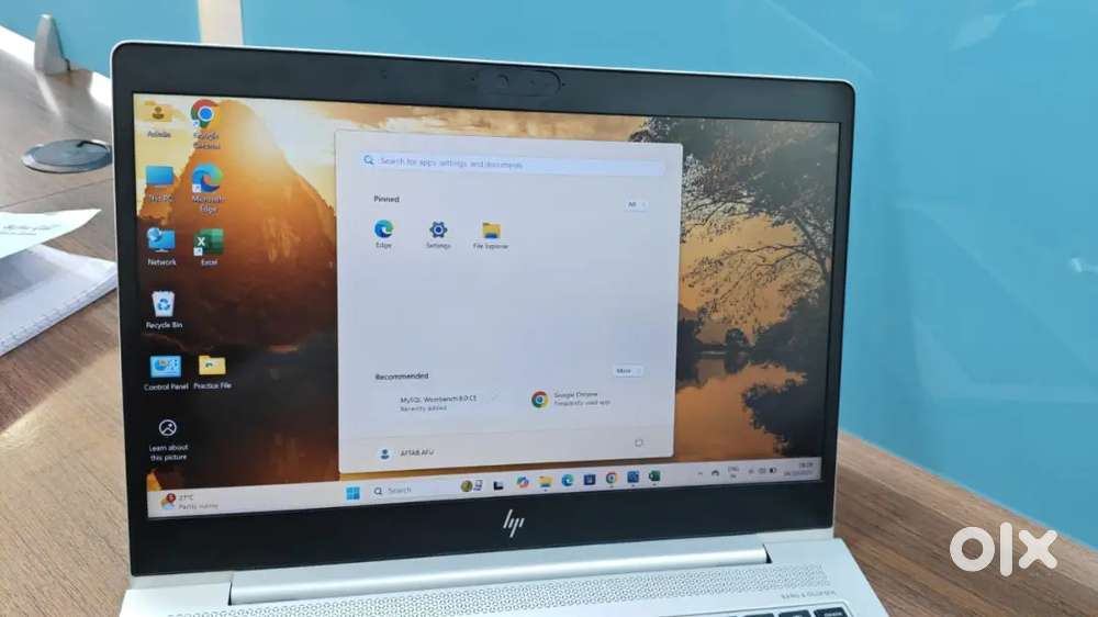 HP ELITE BOOK