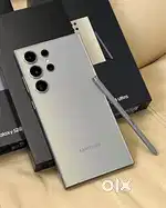 Samsung' s24  ultra  7 month old with bill box warranty