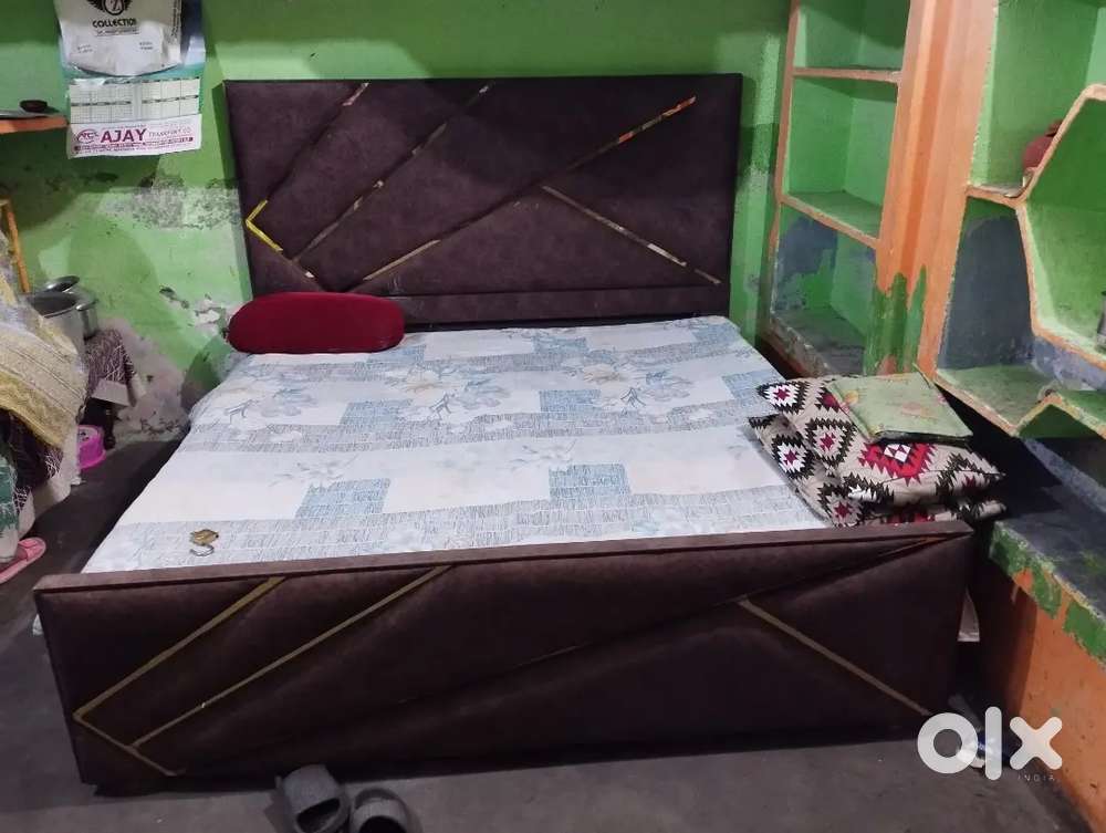 Double bed with mattres and double almira