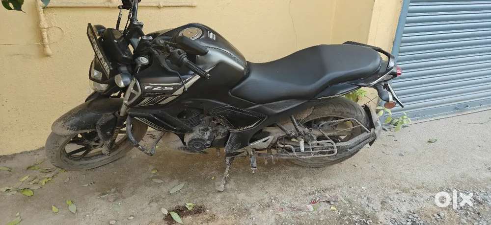 Nov 2020 Fzs fi Dark Night