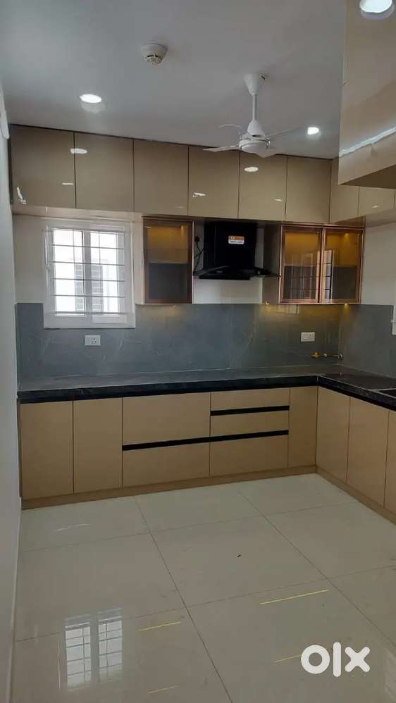 We are hiring part time house cleaners and car cleaners