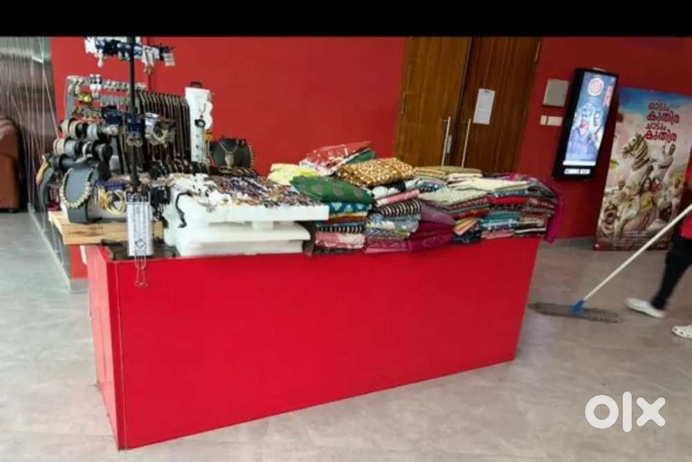 Need sales staff for Ladies kurtis and jewellery