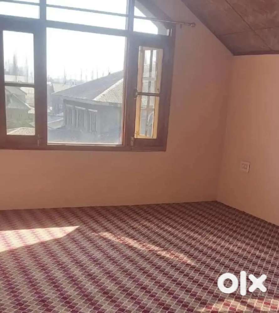 Flat available for Rent Barzulla Opp Nirman Complex