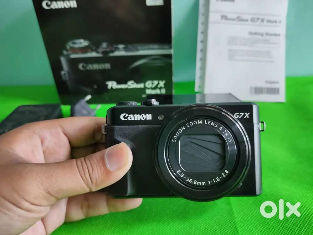 Canon PowerShot G7 X Mark II Digital Camera