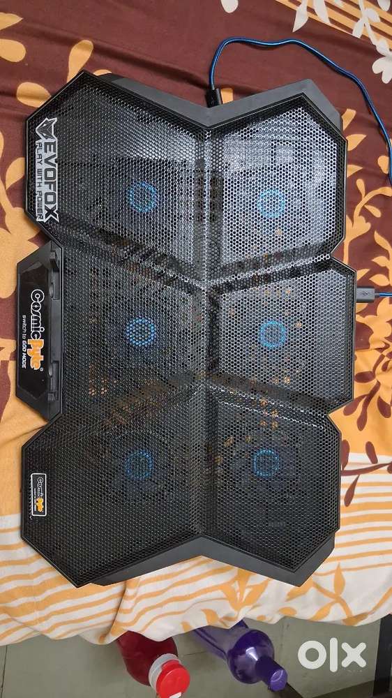 Evofox controller and cooling pad