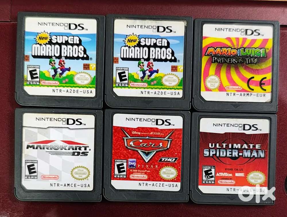 Nitendo Dsi White Mint Condition - With Stylus and Charger