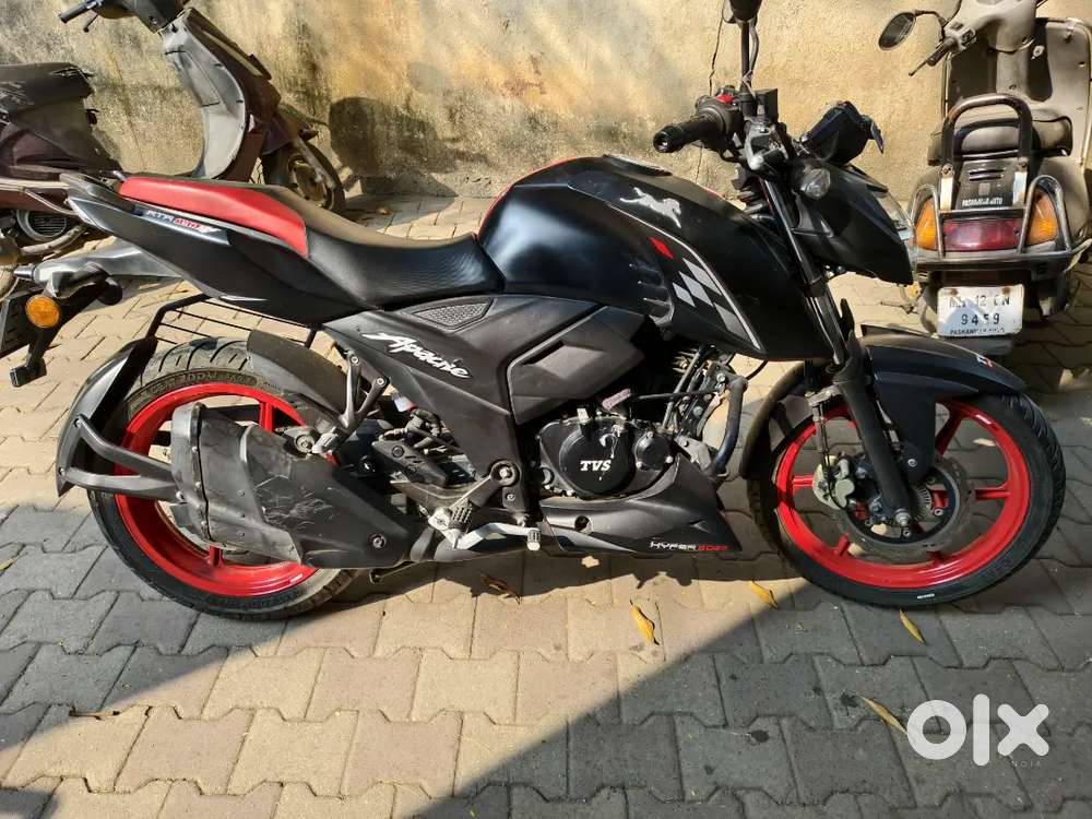 TVS APACHI RTR  160 4v  limited edition bike