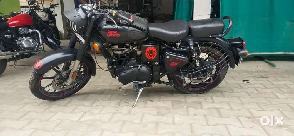 Used vehicle sale in Royal Enfield