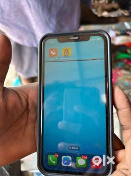 I phone 11 good condition display original display line
