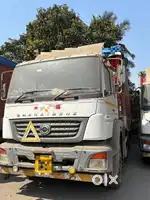 Bharat Benz 3123 24 ft container body