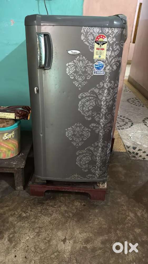 Single door fridge