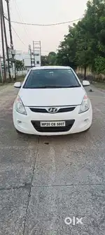 Hyundai i20 Magna 1.2 MT, 2011, Diesel