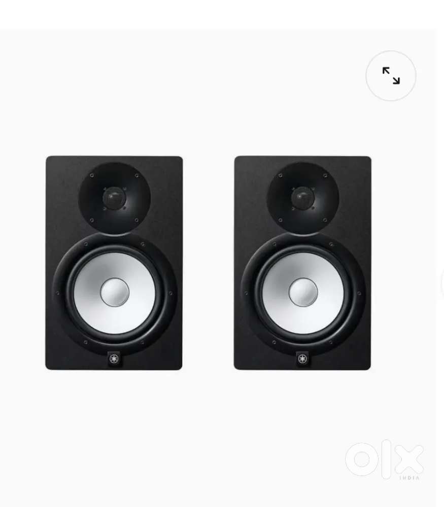 HS 8 Studio Monitors