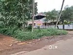 Land for rent in Koothattukulam Town.