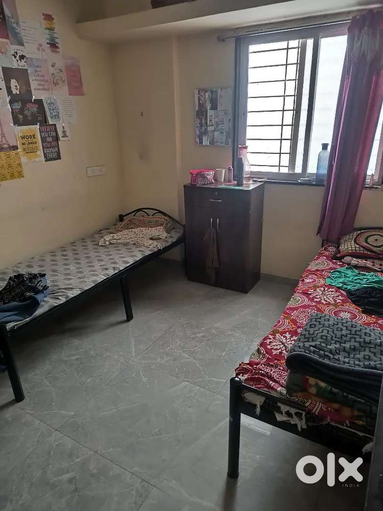 24 water 24hour wifi kitchen allowed