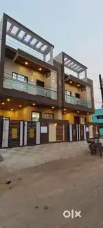 Smarti nagar k praime location me 4 bhk house for sell Rode se 300 mt